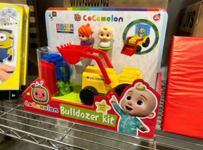 Cocomelon Bulldozer Sticklebrick kit
