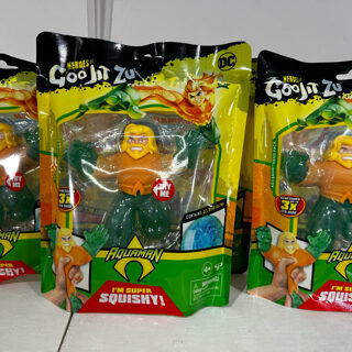 Goo Jit Zu Aquaman/Izzy Figures (Asstd)