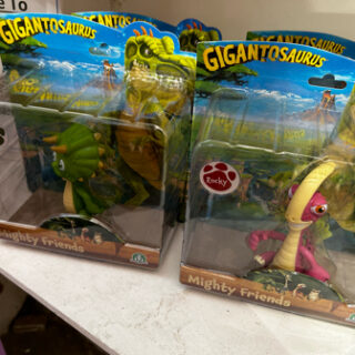 Asstd Gigantosaurus Dino Figures