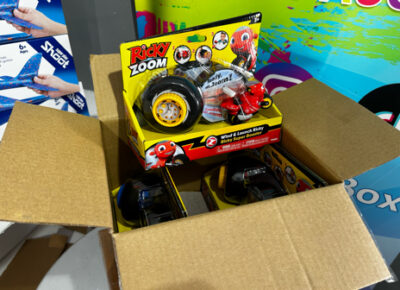 *BULK BUY - Box of 3 Ricky Zoom Wind & Launch Packs*